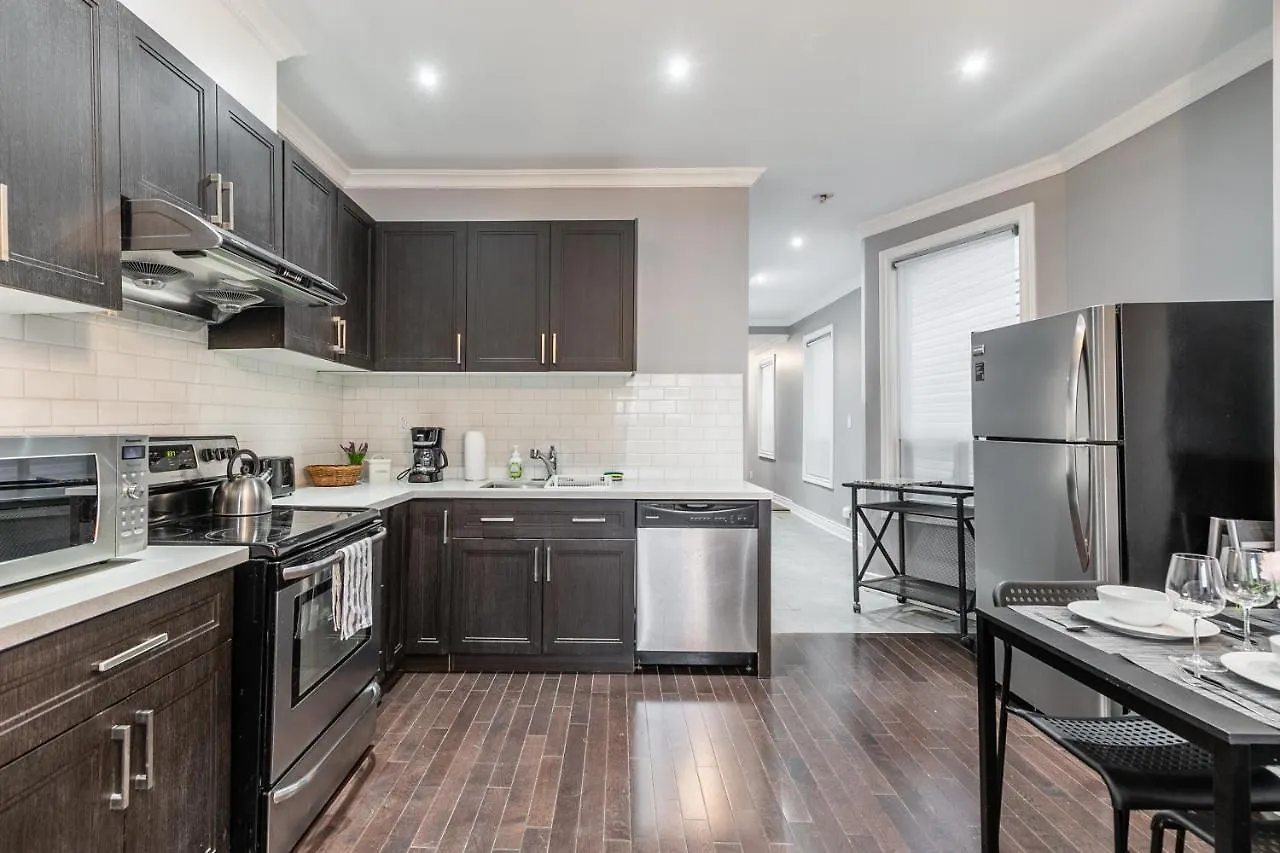 Apartament Modern 3Br Apt In The Heart Of Trinity Bellwoods Toronto