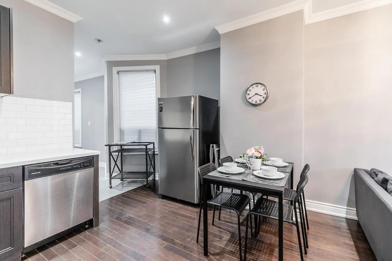 Apartament Modern 3Br Apt In The Heart Of Trinity Bellwoods Toronto